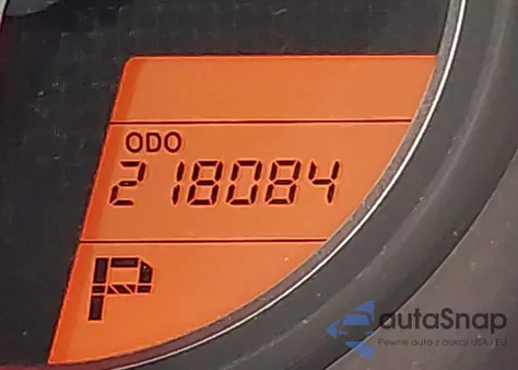 2011 Toyota 4Runner Sr5 V6 z USA, uszkodzony, nr VIN JTEZU5JR6B5022642